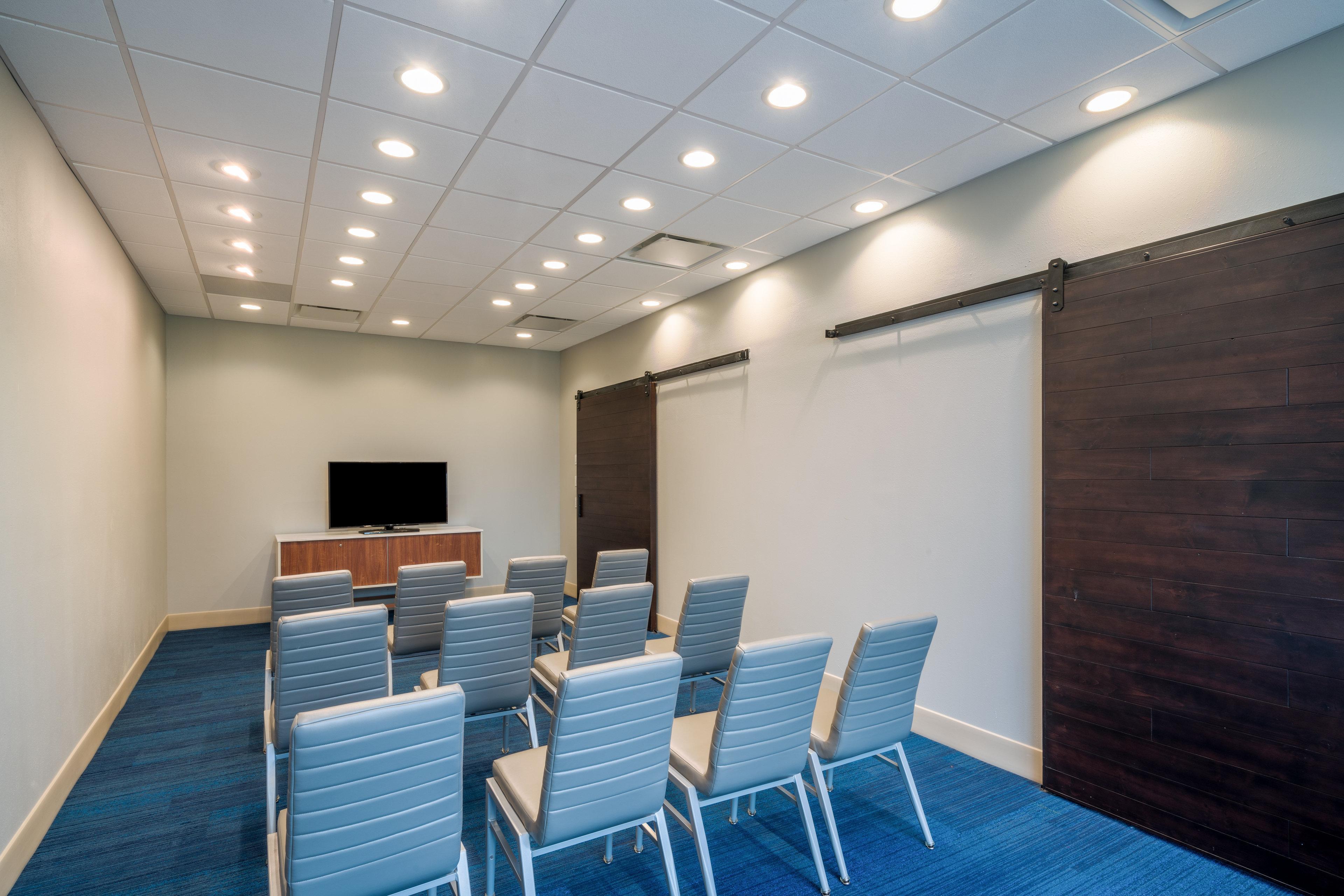 סנט פיטרס Holiday Inn Express & Suites - St Peters By Ihg מראה חיצוני תמונה