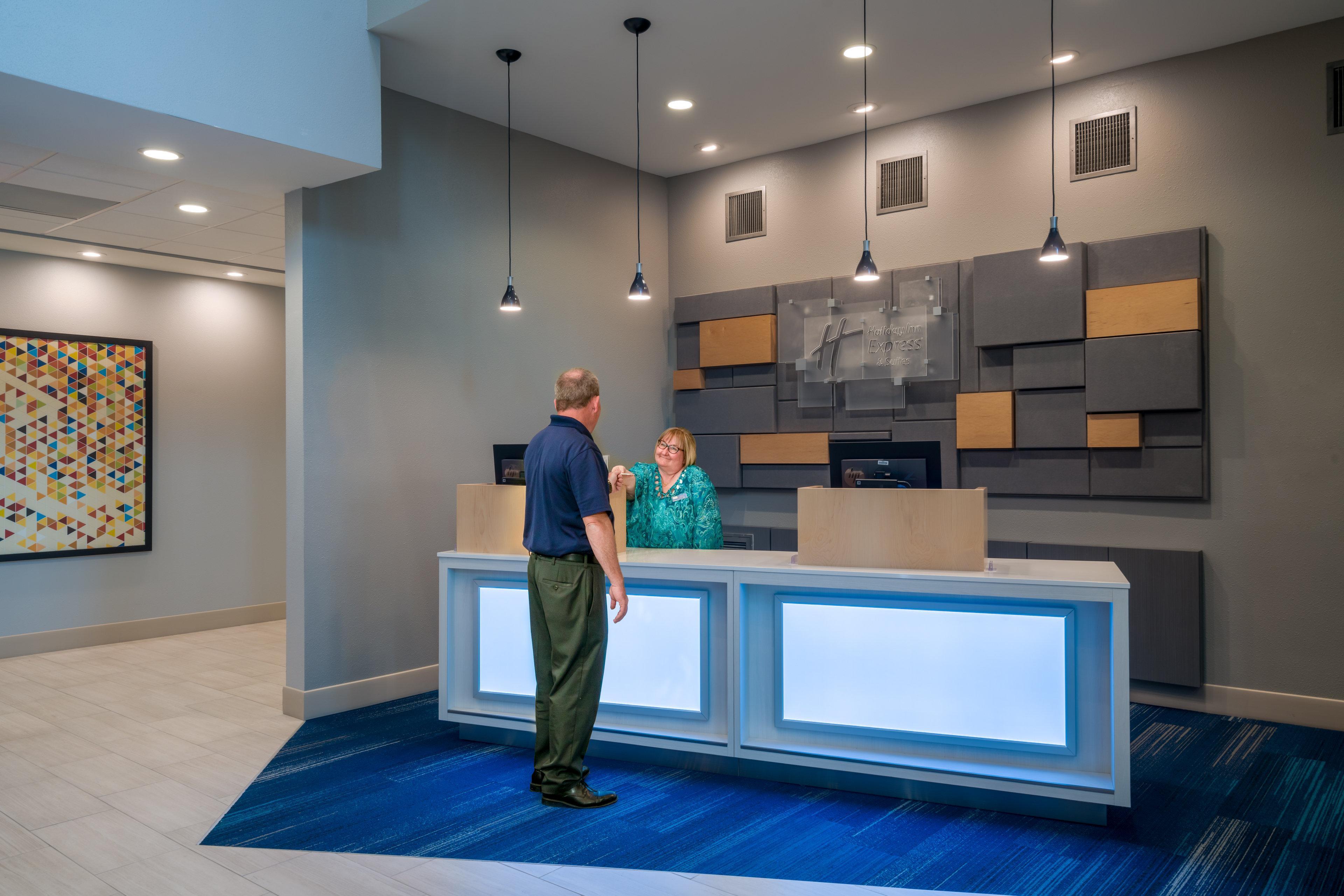 סנט פיטרס Holiday Inn Express & Suites - St Peters By Ihg מראה חיצוני תמונה